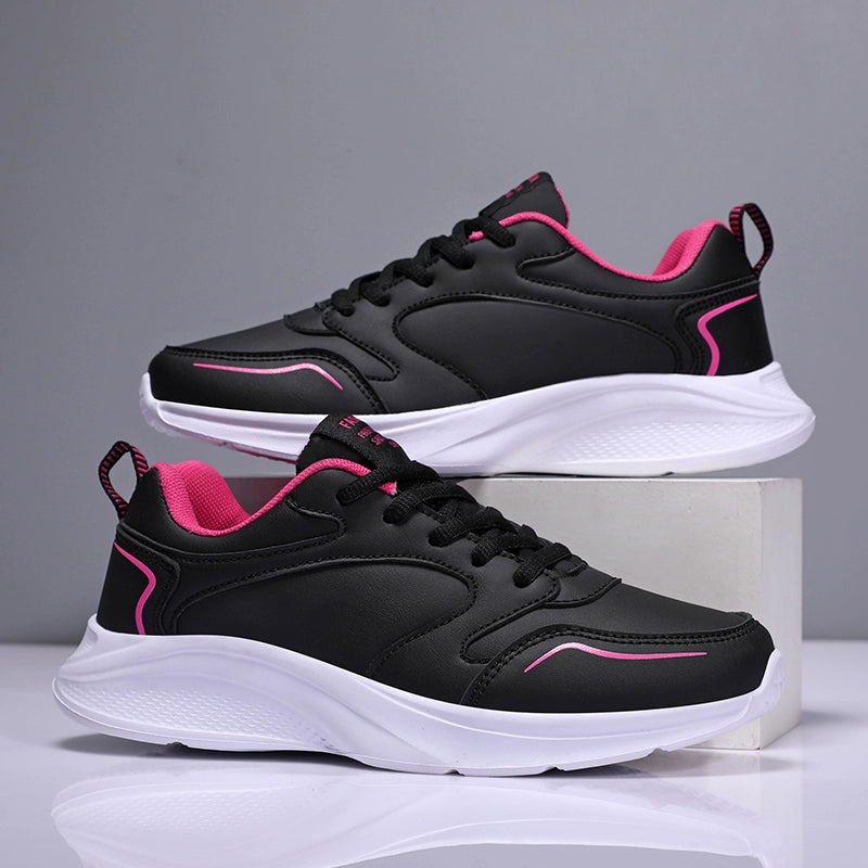 Warrior Lightweight Leather Waterproof Shock Absorption Casual Women's Shoes