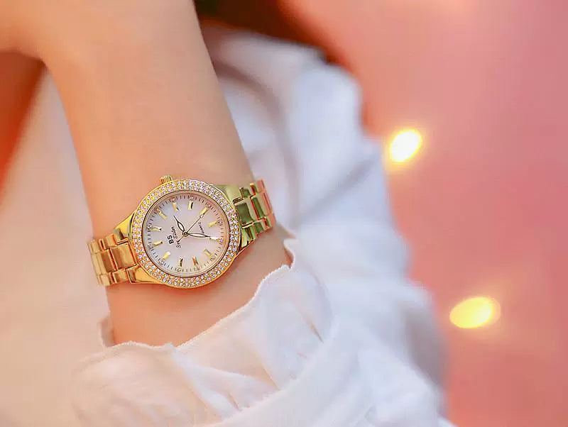 2023 Ladies Wrist Watches Dress Gold Watch Women Crystal