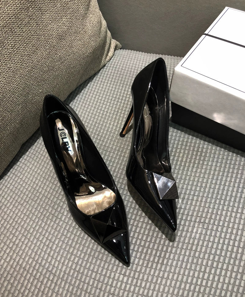 Spring Fashion Stiletto Low-Cut Patent Leather Shoes