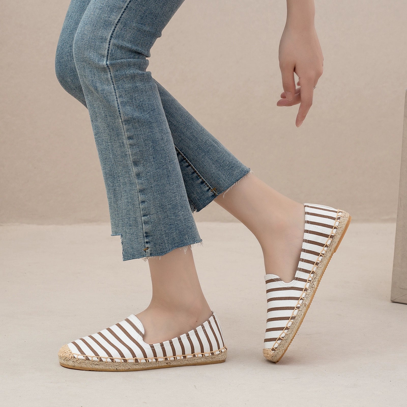 Thick Sole Spring and Summer Leisure Comfortable Soft Canvas Straw Shoes