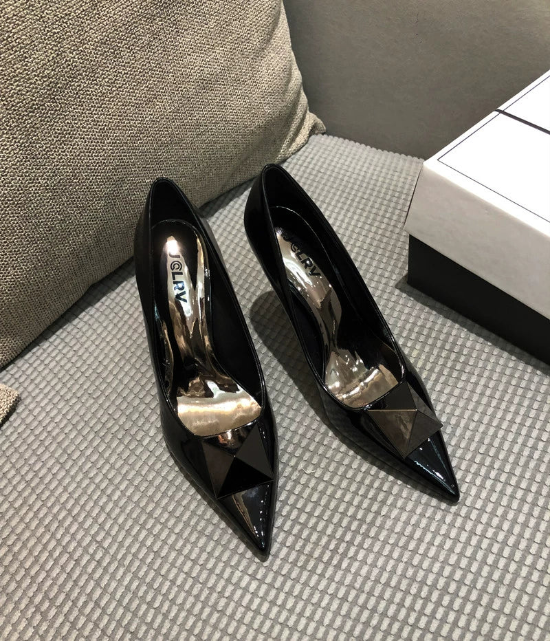 Spring Fashion Stiletto Low-Cut Patent Leather Shoes