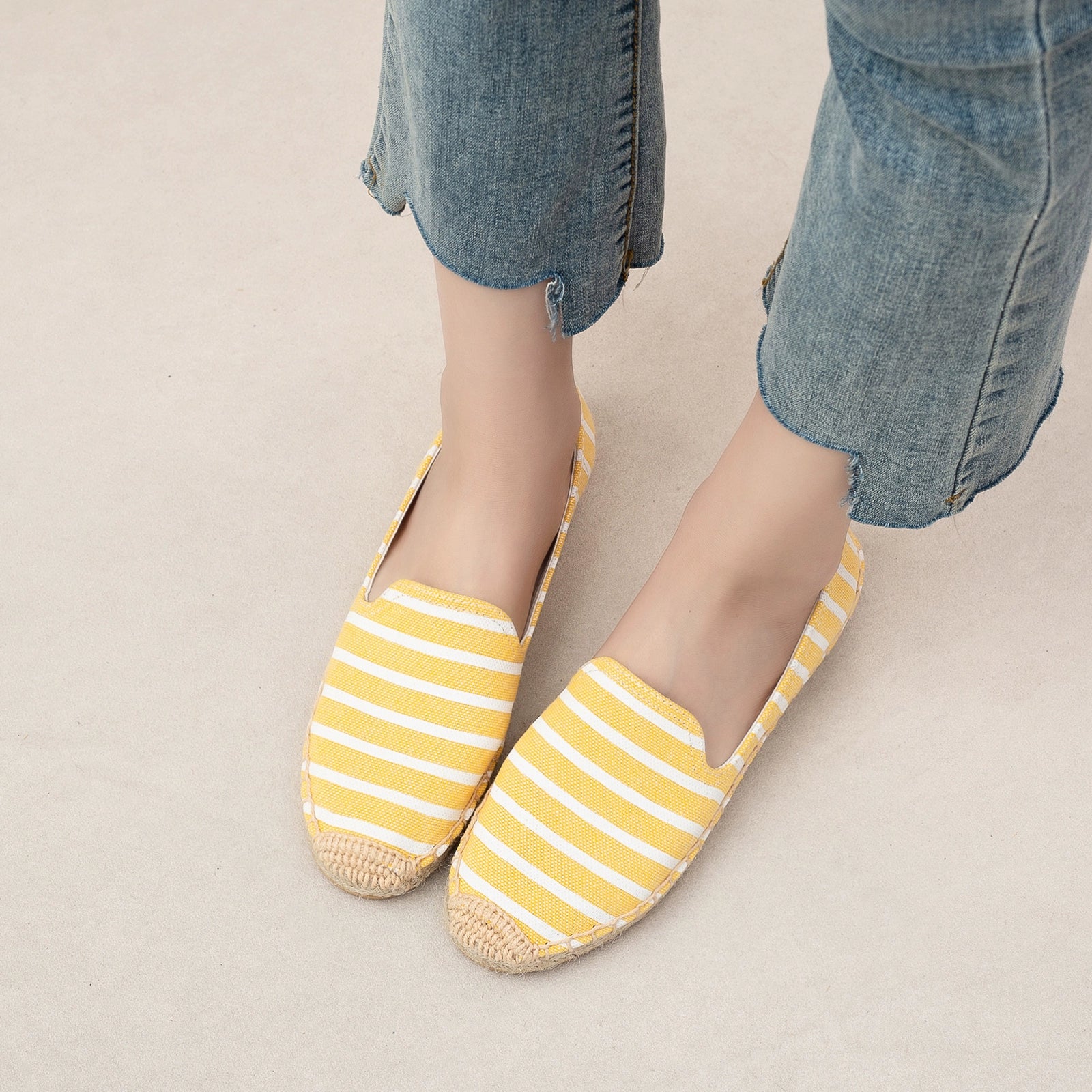 Thick Sole Spring and Summer Leisure Comfortable Soft Canvas Straw Shoes