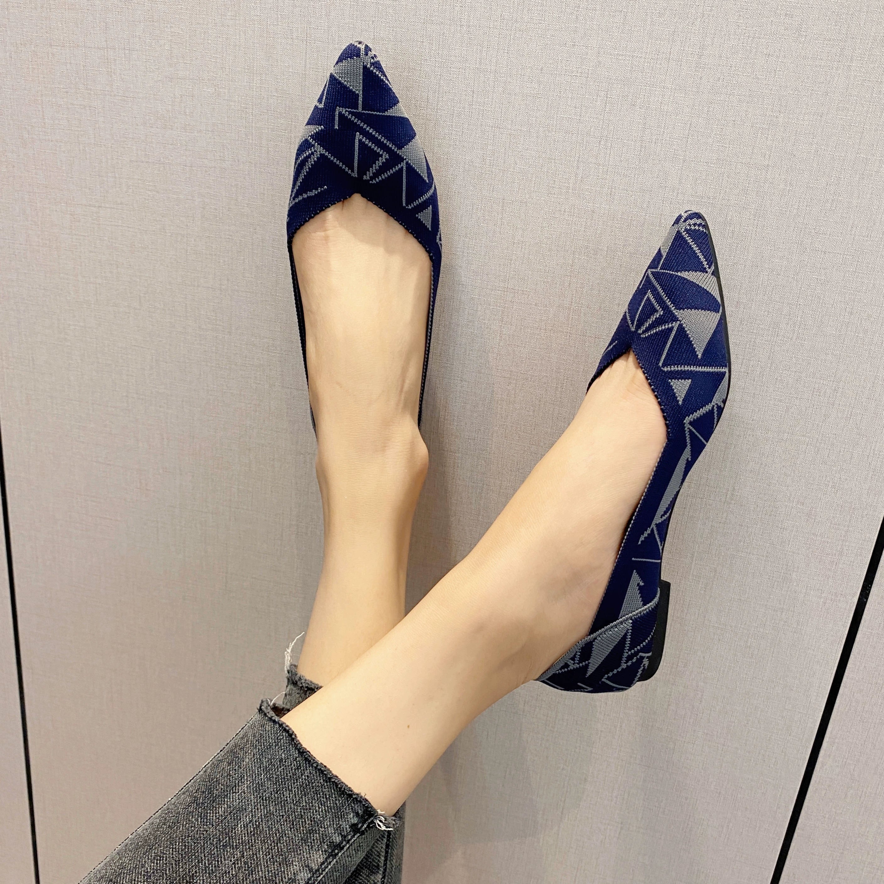 Princess Breathable Woven Pointed Plaid Old Beijing Cloth Shoes