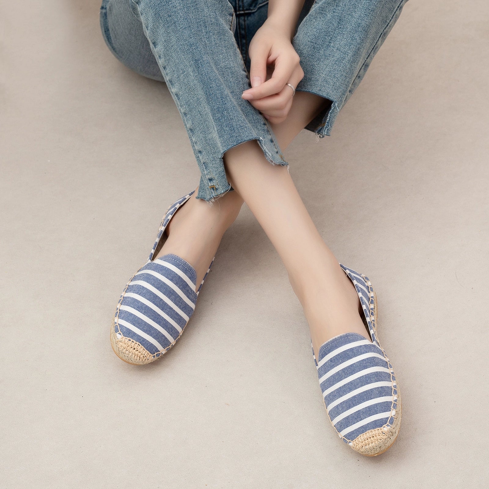 Thick Sole Spring and Summer Leisure Comfortable Soft Canvas Straw Shoes