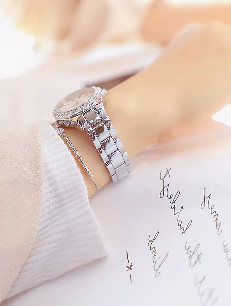 2023 Ladies Wrist Watches Dress Gold Watch Women Crystal