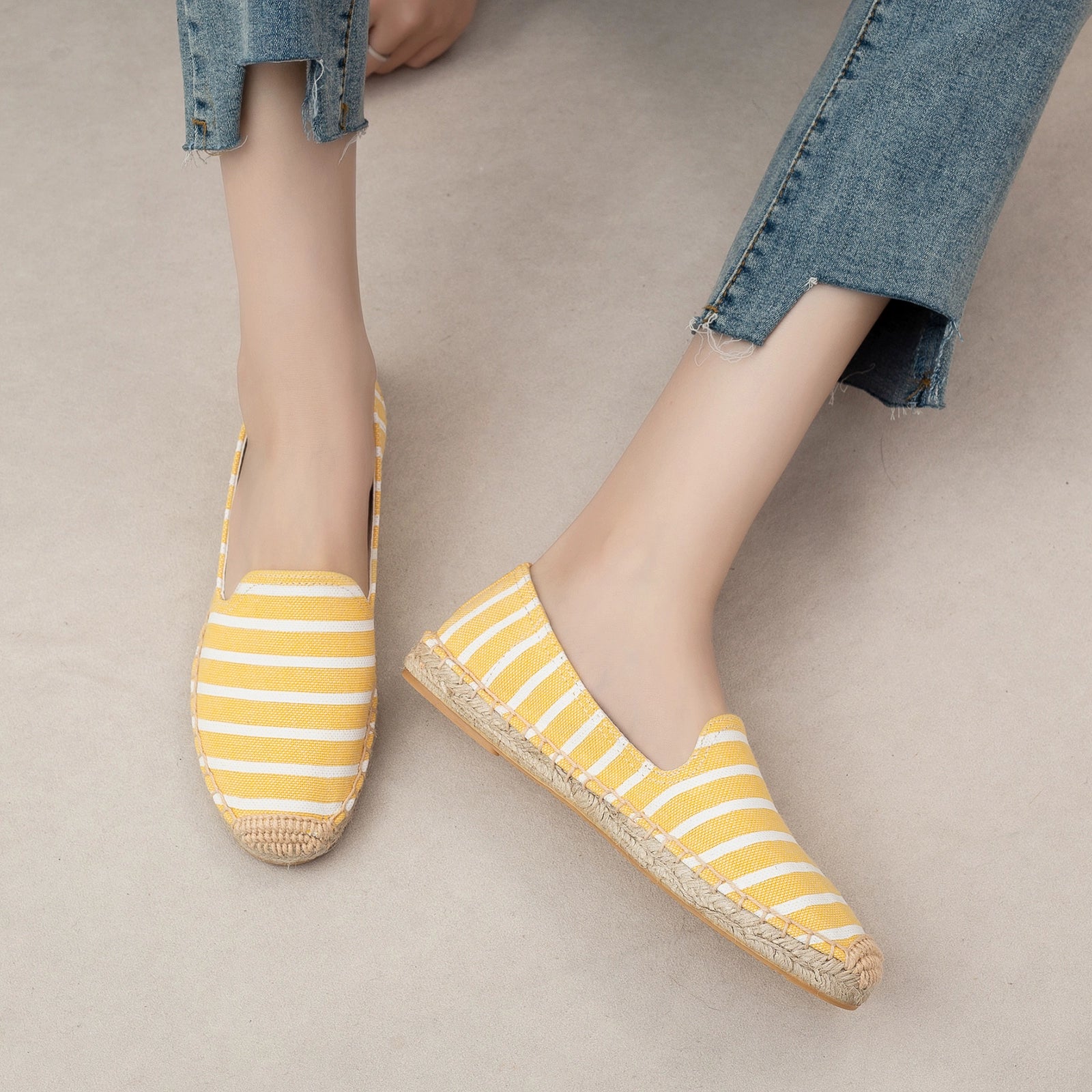 Thick Sole Spring and Summer Leisure Comfortable Soft Canvas Straw Shoes