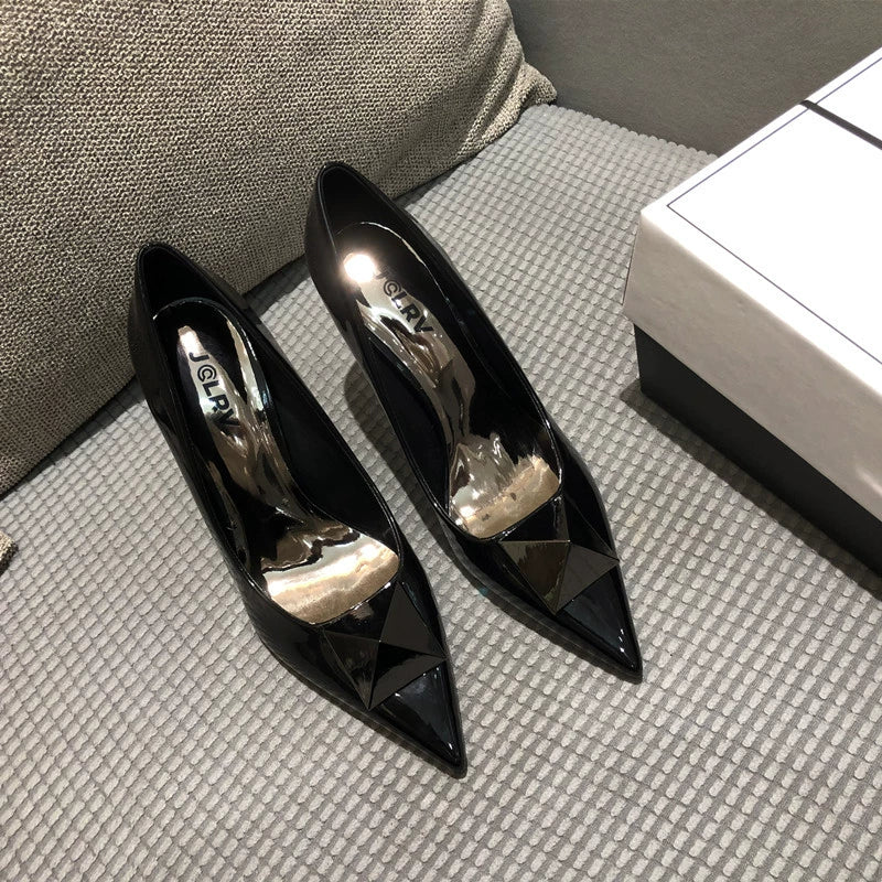 Spring Fashion Stiletto Low-Cut Patent Leather Shoes