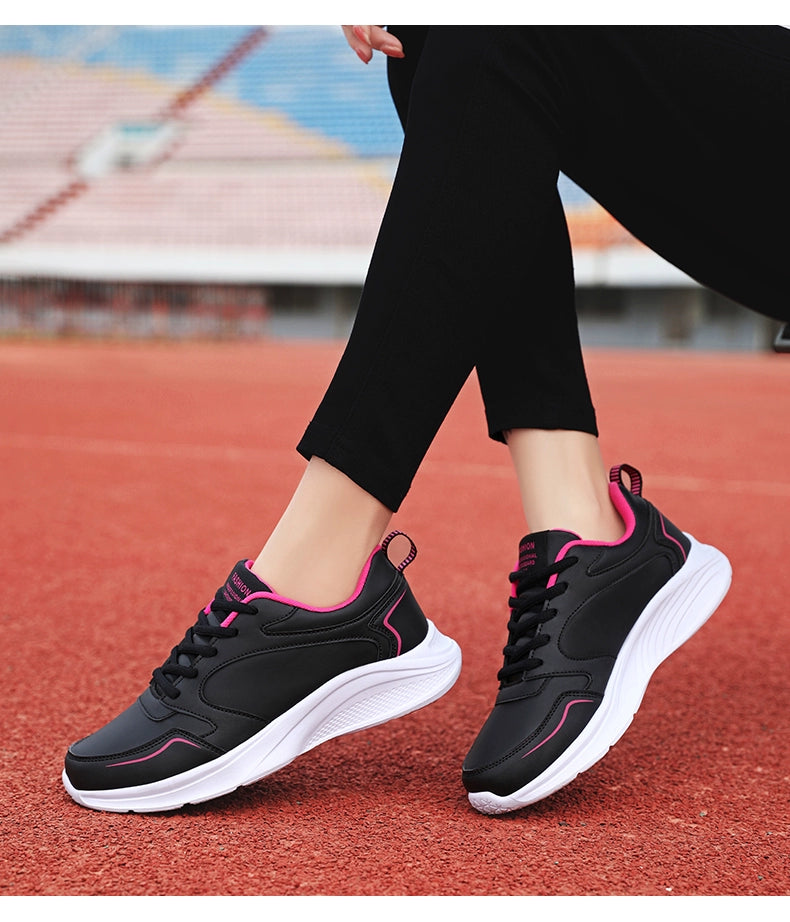 Warrior Lightweight Leather Waterproof Shock Absorption Casual Women's Shoes