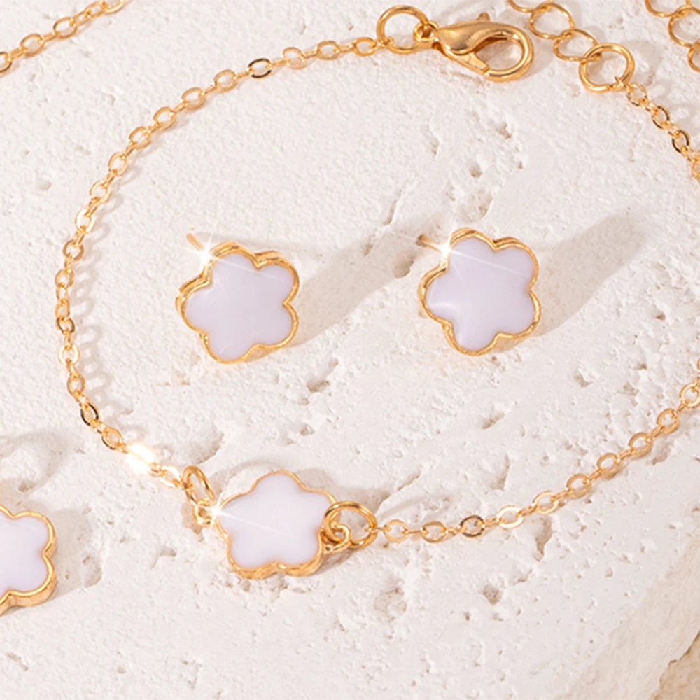 5pcs/set Stainless Steel Lucky Five Petal Flower Jewelry SetBracelet Necklace Earrings Jewelry Set, Perfect For Giving Gifts