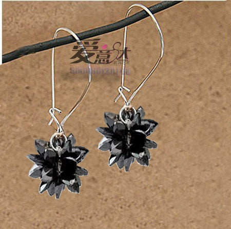 Women's Korean-Style Crystal Black Ice Flower Fashion Jewelry